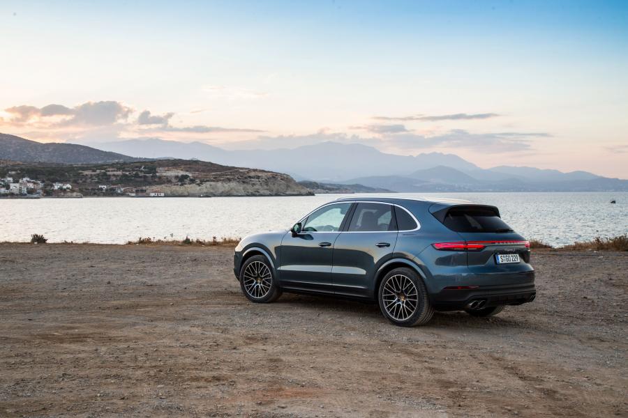  Porsche Cayenne S 2017 года  (WW) (фото 4 из 40)